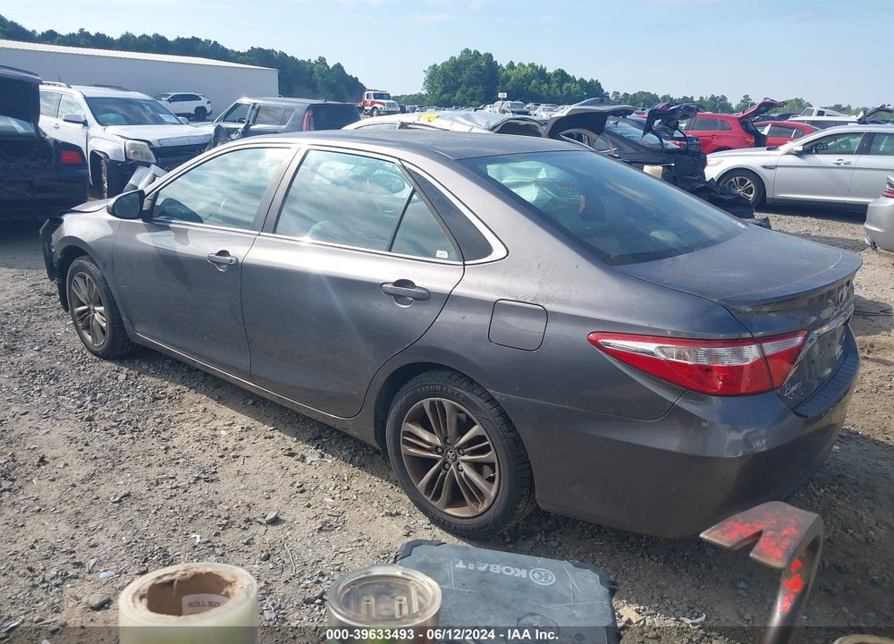 2016 TOYOTA CAMRY SE VIN: 4T1BF1FKXGU522820