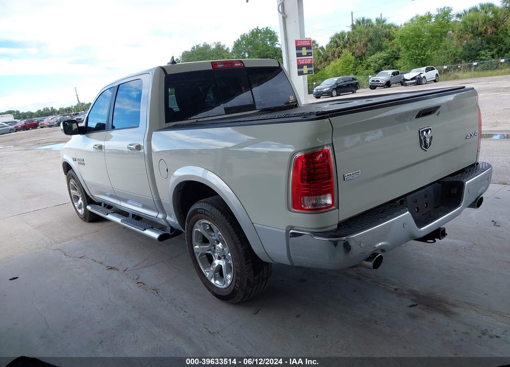 2016 RAM 1500 LAIE VIN: 1C6RR7NT9GS309318