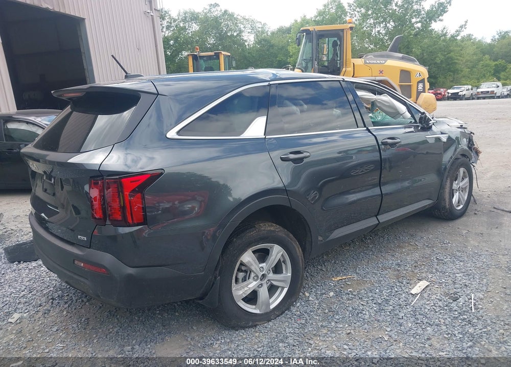 2023 KIA SORENTO LX VIN: 5XYRGDLC8PG247660