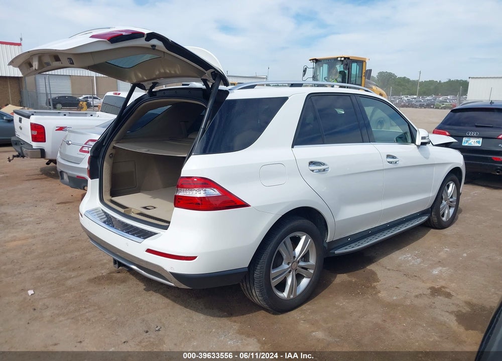 2014 MERCEDES-BENZ ML 350 4MATIC VIN: 4JGDA5HB7EA371753