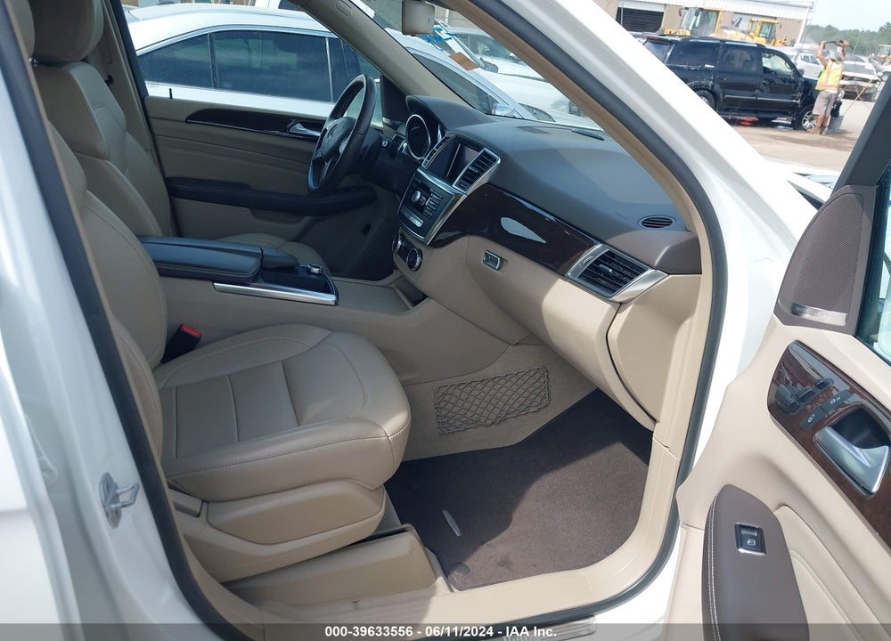 2014 MERCEDES-BENZ ML 350 4MATIC VIN: 4JGDA5HB7EA371753