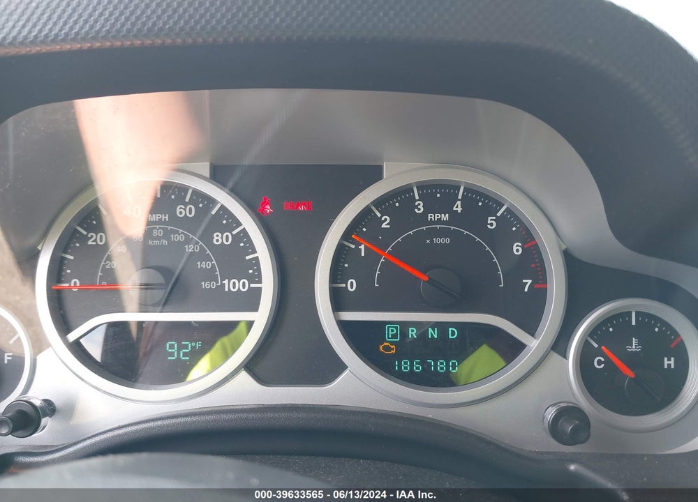 2008 JEEP WRANGLER UNLIMITED SAHARA VIN: 1J4GA59148L566994