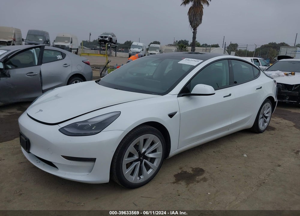2021 TESLA MODEL 3 STANDARD RANGE PLUS REAR-WHEEL DRIVE VIN: 5YJ3E1EA7MF078871
