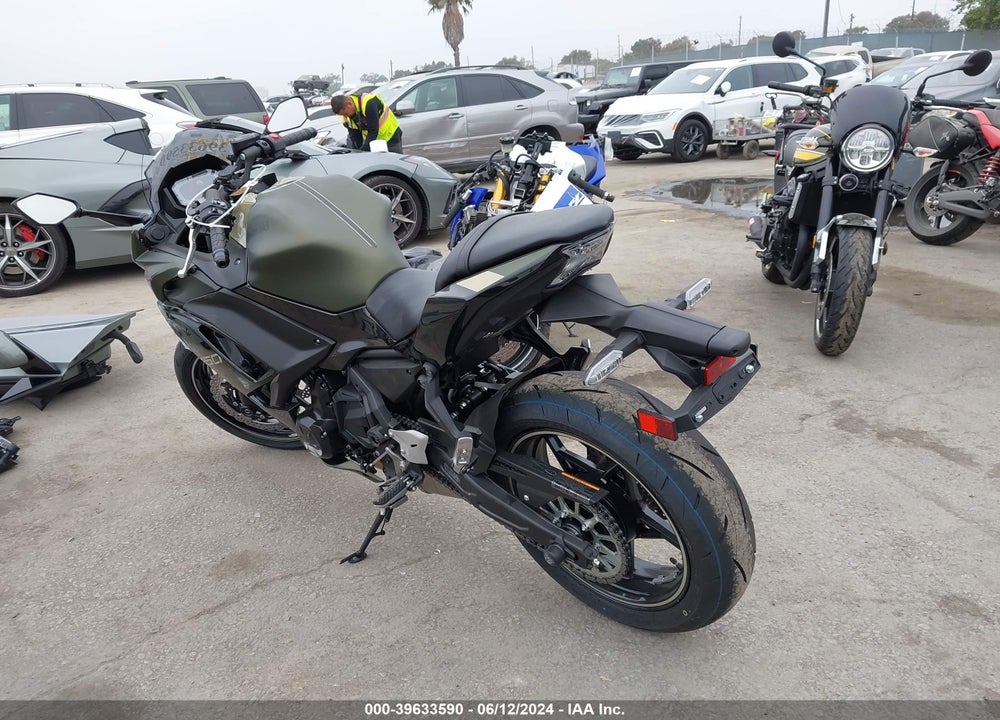 2024 KAWASAKI EX650 R VIN: ML5EXER17RDAD3800