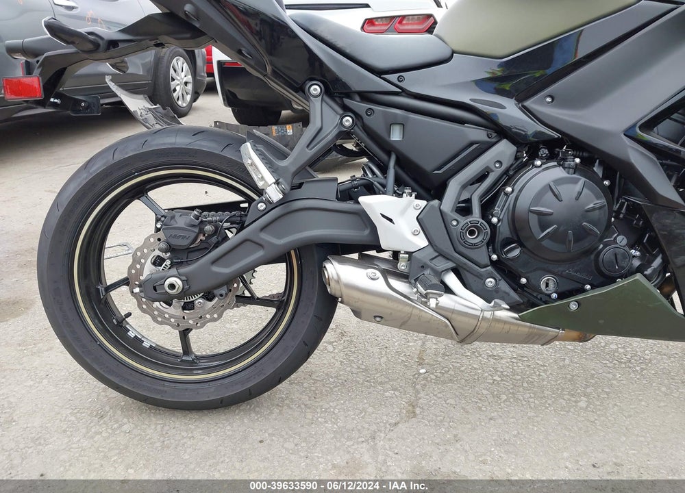 2024 KAWASAKI EX650 R VIN: ML5EXER17RDAD3800