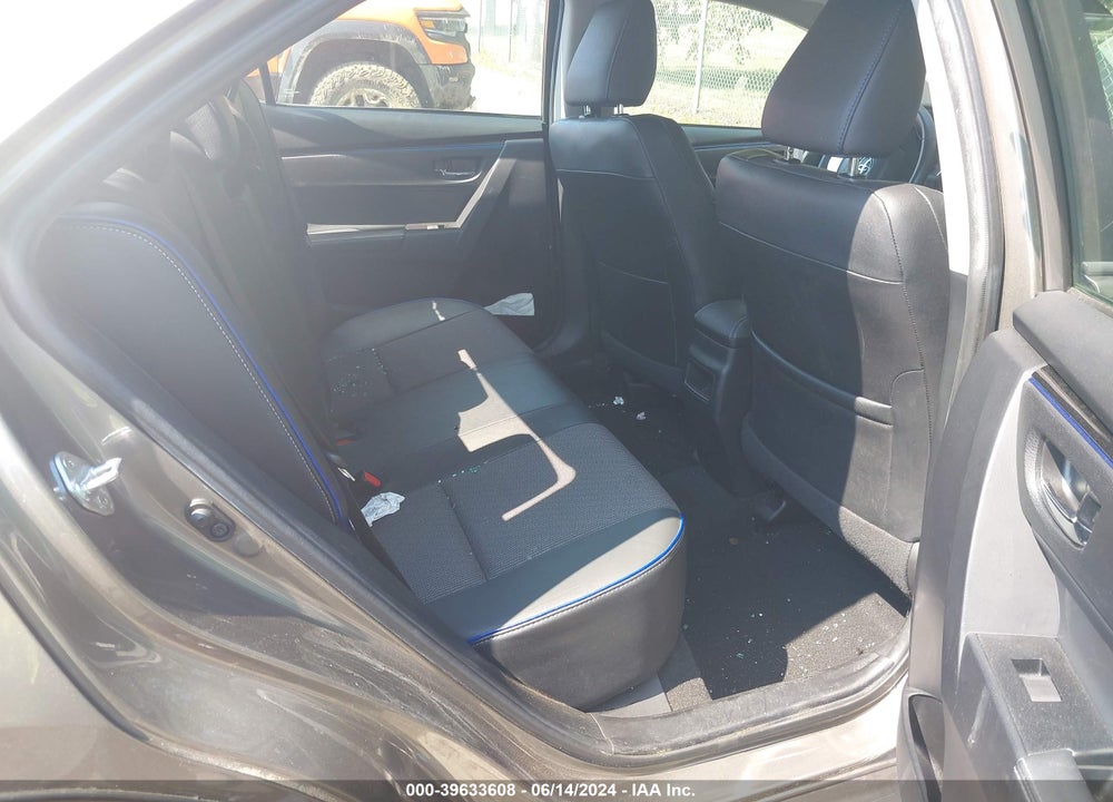 2018 TOYOTA COROLLA SE VIN: 2T1BURHE6JC051558