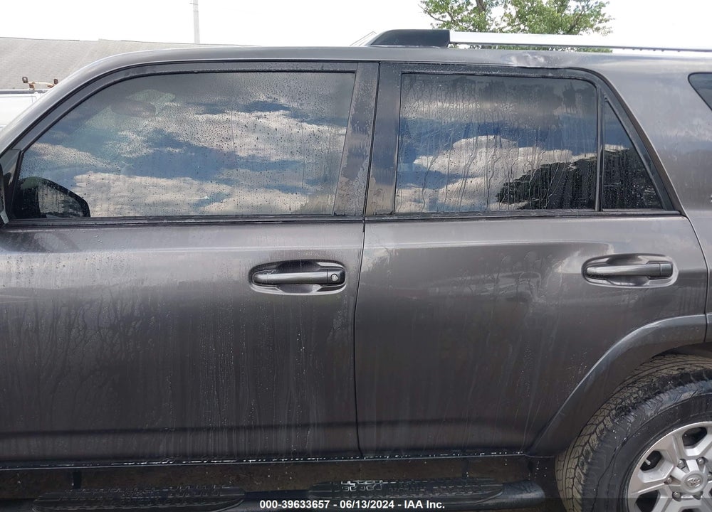2019 TOYOTA 4RUNNER SR5 VIN: JTEBU5JR6K5652131