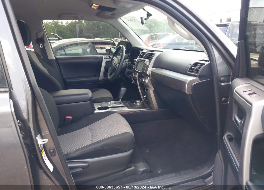 2019 TOYOTA 4RUNNER SR5 VIN: JTEBU5JR6K5652131