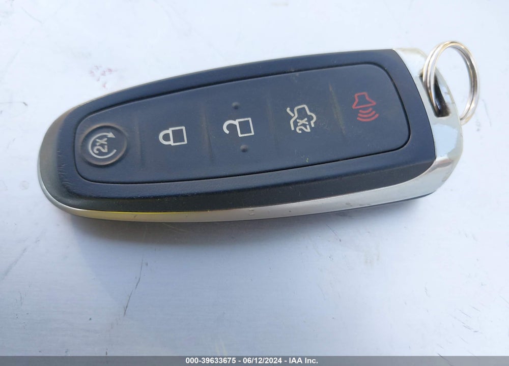2019 FORD ESCAPE SE VIN: 1FMCU0GD5KUB25738