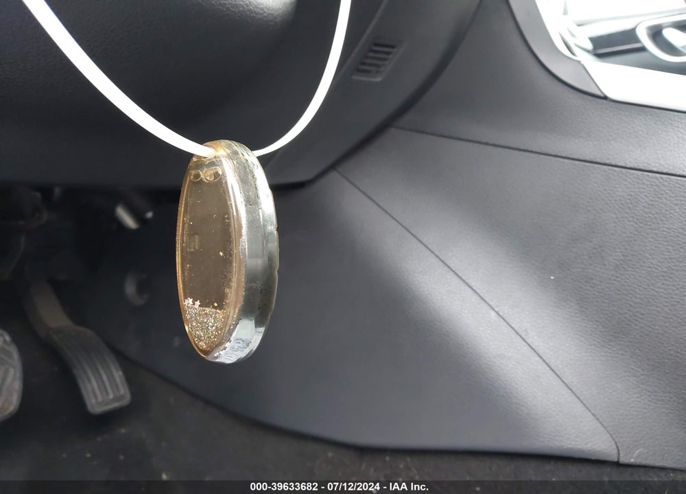 2019 NISSAN SENTRA SV VIN: 3N1AB7APXKY378907