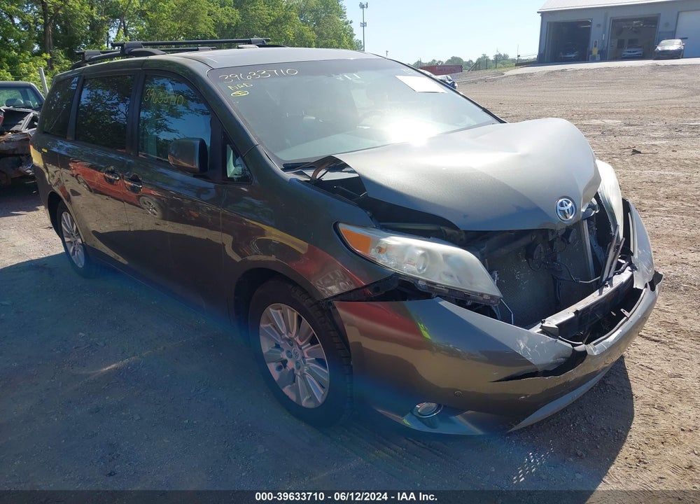 2011 TOYOTA SIENNA LIMITED VIN: 5TDDK3DC3BS001550