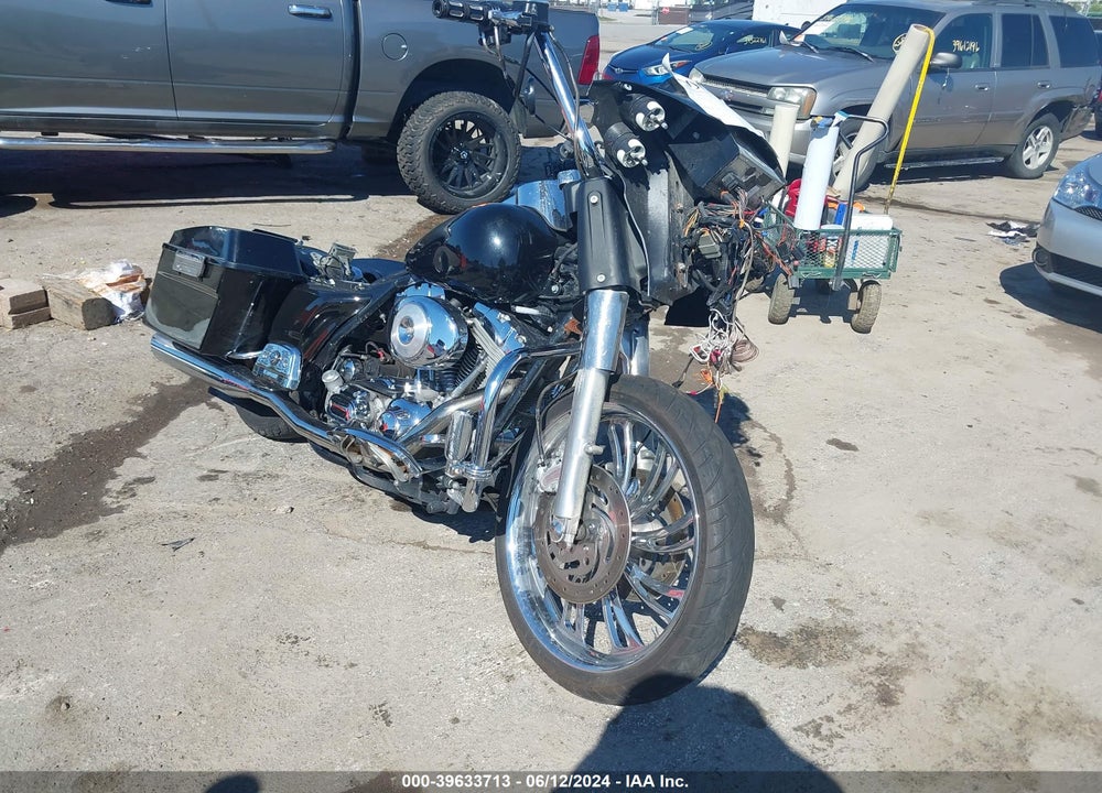 2004 HARLEY-DAVIDSON FLTRI VIN: 1HD1FSW124Y617551