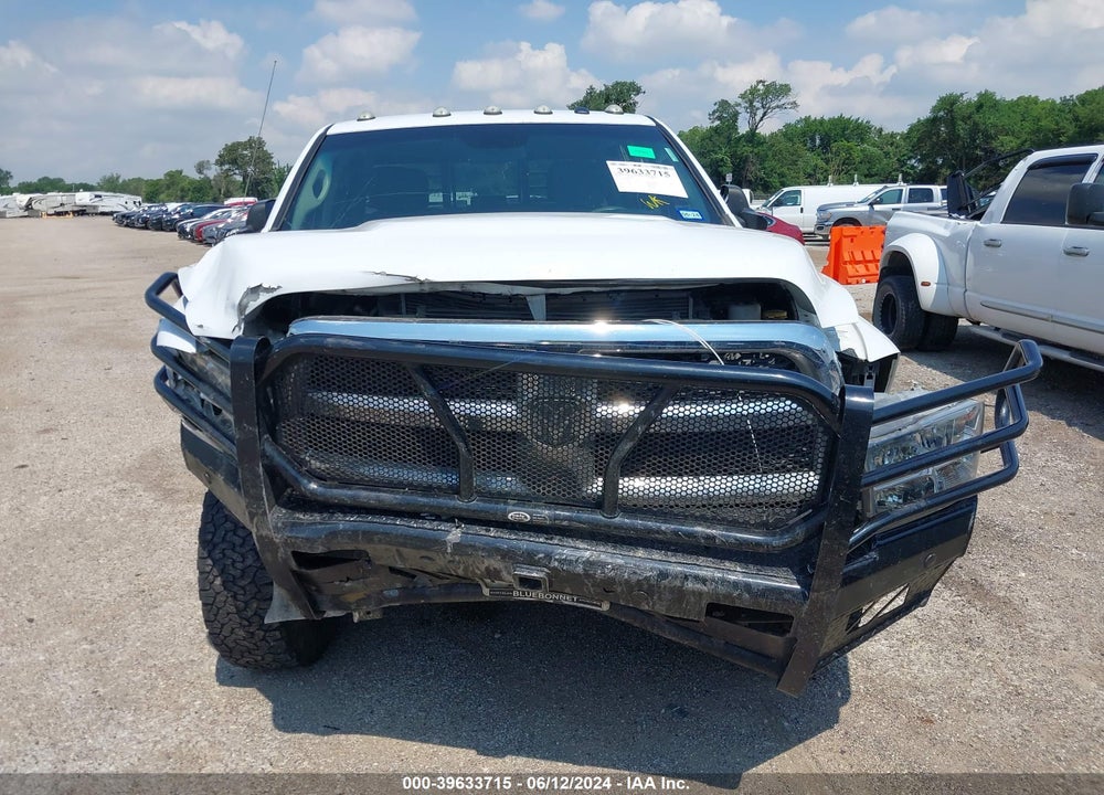 2018 RAM 2500 SLT 4X4 6'4 BOX VIN: 3C6UR5DL0JG275106