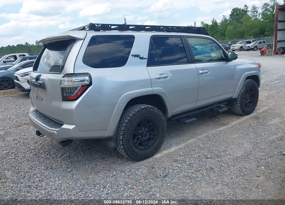 2018 TOYOTA 4RUNNER TRD OFF ROAD PREMIUM VIN: JTEBU5JRXJ5519662