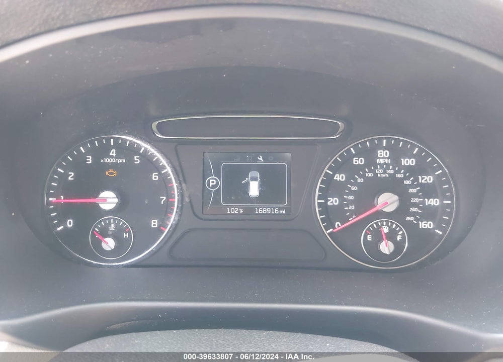 2016 KIA SORENTO 2.4L LX VIN: 5XYPG4A33GG012223