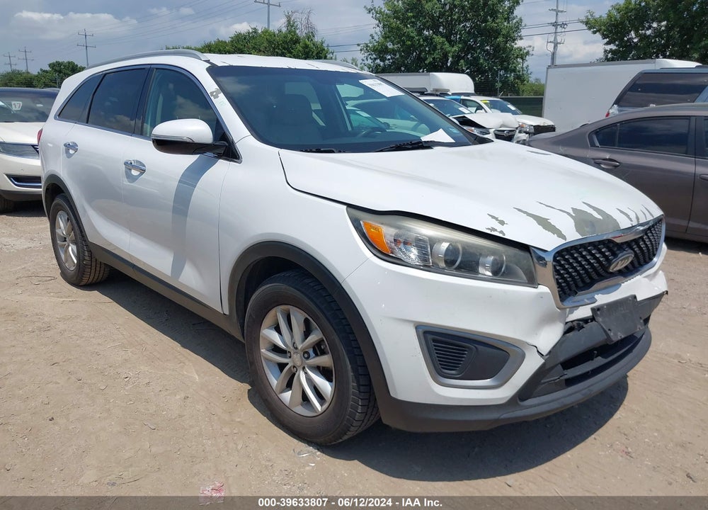 2016 KIA SORENTO 2.4L LX VIN: 5XYPG4A33GG012223