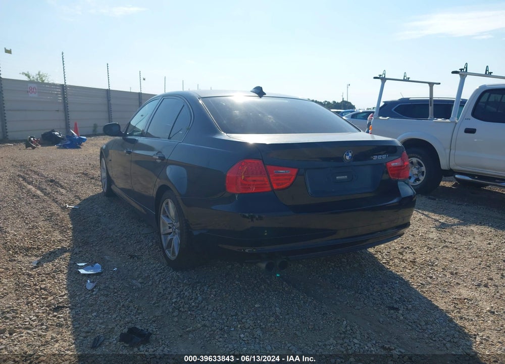 2010 BMW 328I VIN: WBAPH7G52ANM47853