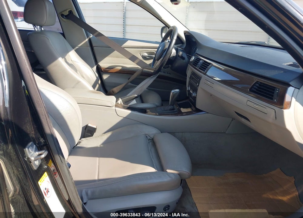 2010 BMW 328I VIN: WBAPH7G52ANM47853
