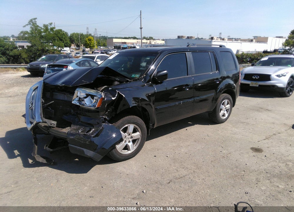 2011 HONDA PILOT EX-L VIN: 5FNYF4H69BB096345