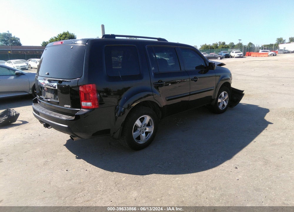 2011 HONDA PILOT EX-L VIN: 5FNYF4H69BB096345