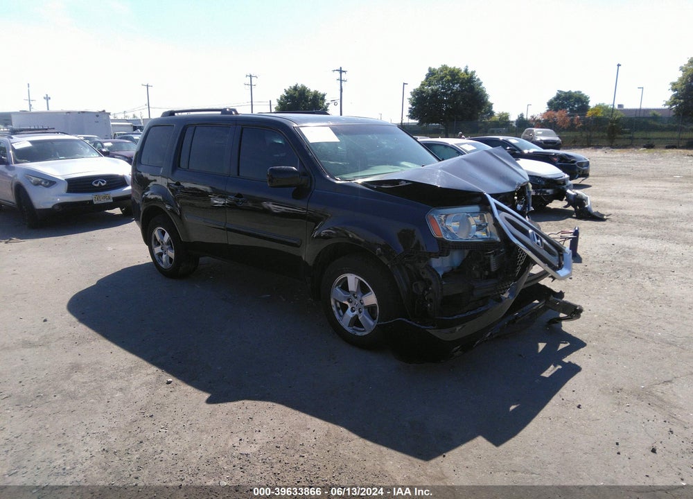 2011 HONDA PILOT EX-L VIN: 5FNYF4H69BB096345