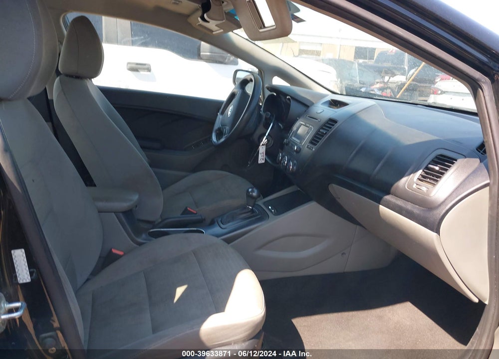 2016 KIA FORTE LX VIN: KNAFX4A69G5542126