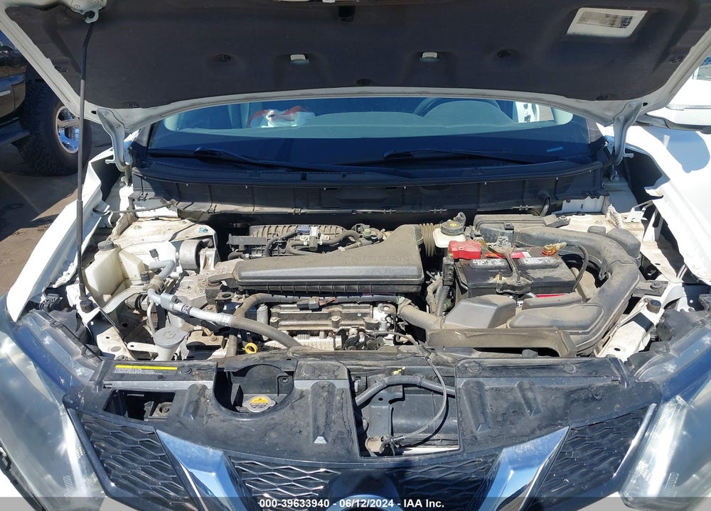 2015 NISSAN ROGUE SV VIN: 5N1AT2MT3FC926228