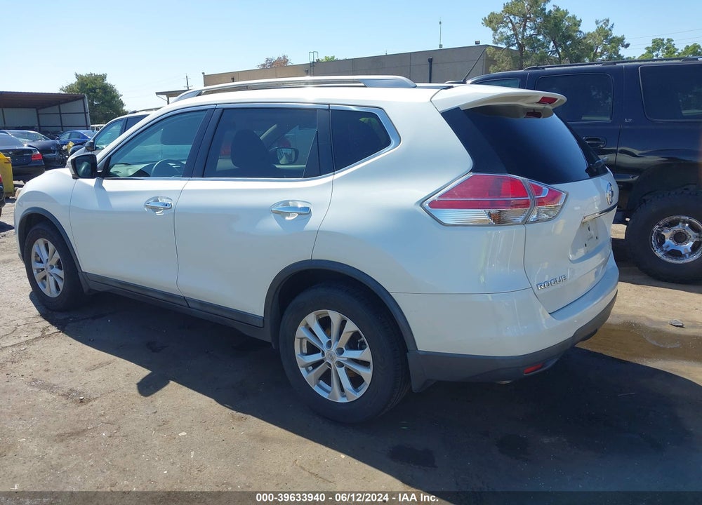 2015 NISSAN ROGUE SV VIN: 5N1AT2MT3FC926228