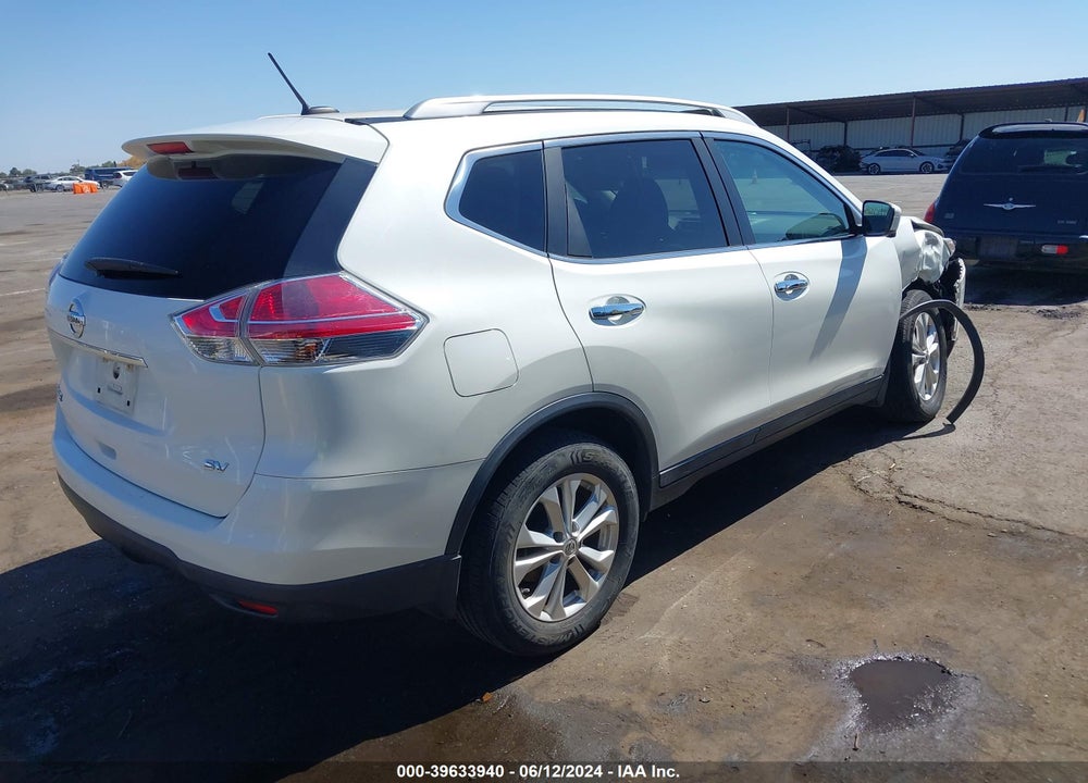 2015 NISSAN ROGUE SV VIN: 5N1AT2MT3FC926228