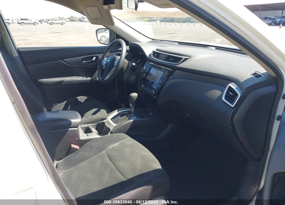 2015 NISSAN ROGUE SV VIN: 5N1AT2MT3FC926228