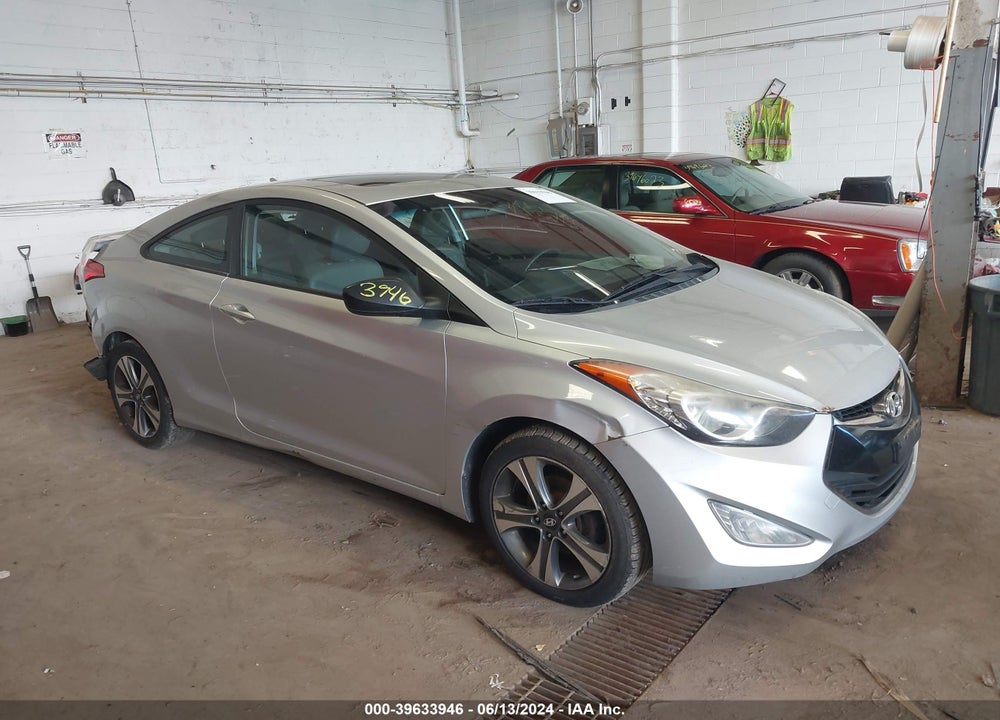 2013 HYUNDAI ELANTRA SE VIN: KMHDH6AE6DU004880