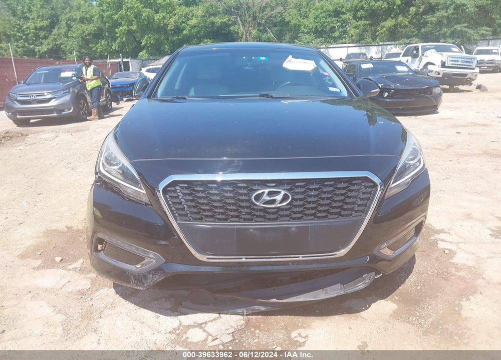 2016 HYUNDAI SONATA HYBRID LIMITED VIN: KMHE34L13GA016685