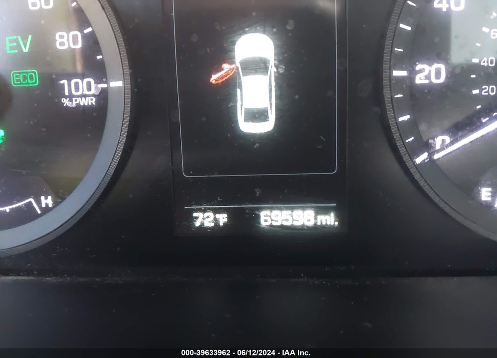 2016 HYUNDAI SONATA HYBRID LIMITED VIN: KMHE34L13GA016685