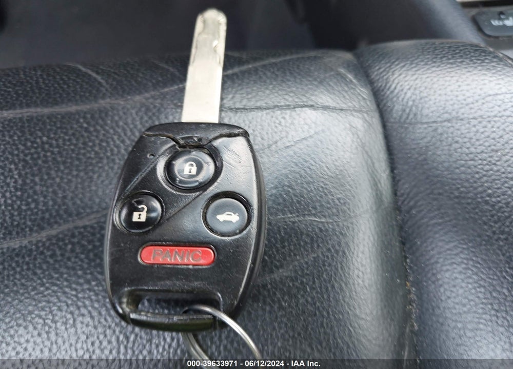2012 HONDA ACCORD 2.4 SE VIN: 1HGCP2F66CA024660