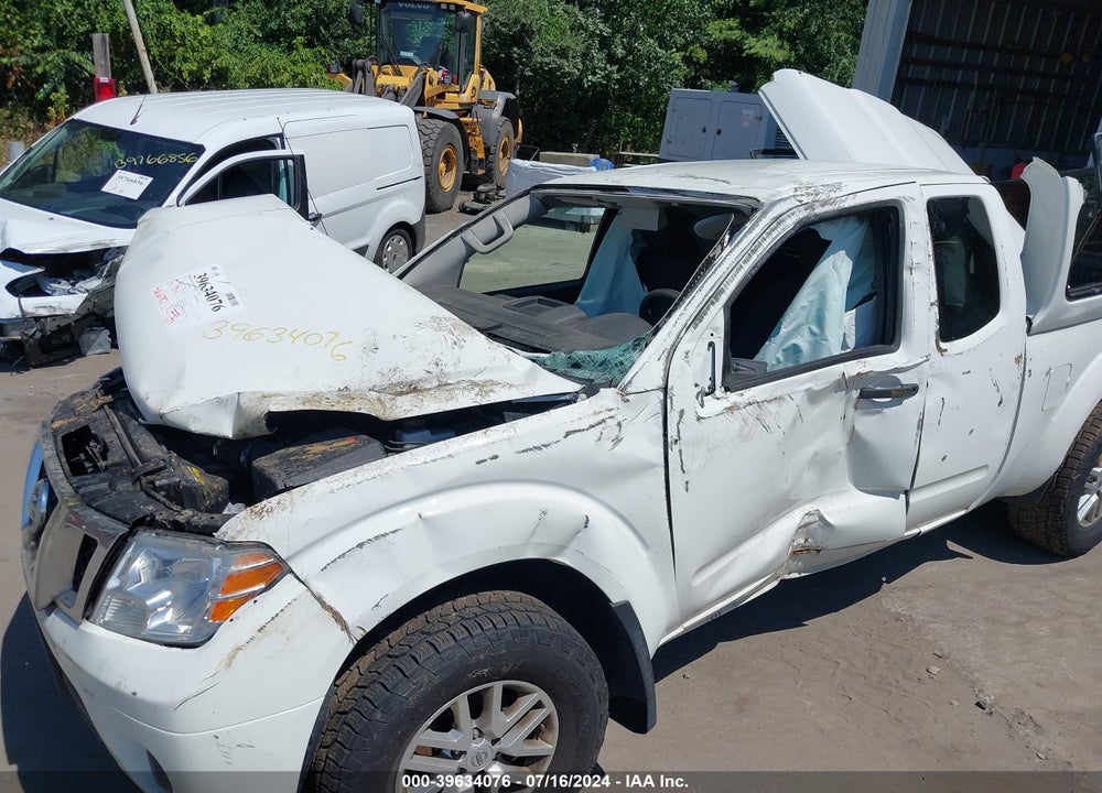 2019 NISSAN FRONTIER SV VIN: 1N6AD0CW7KN750233