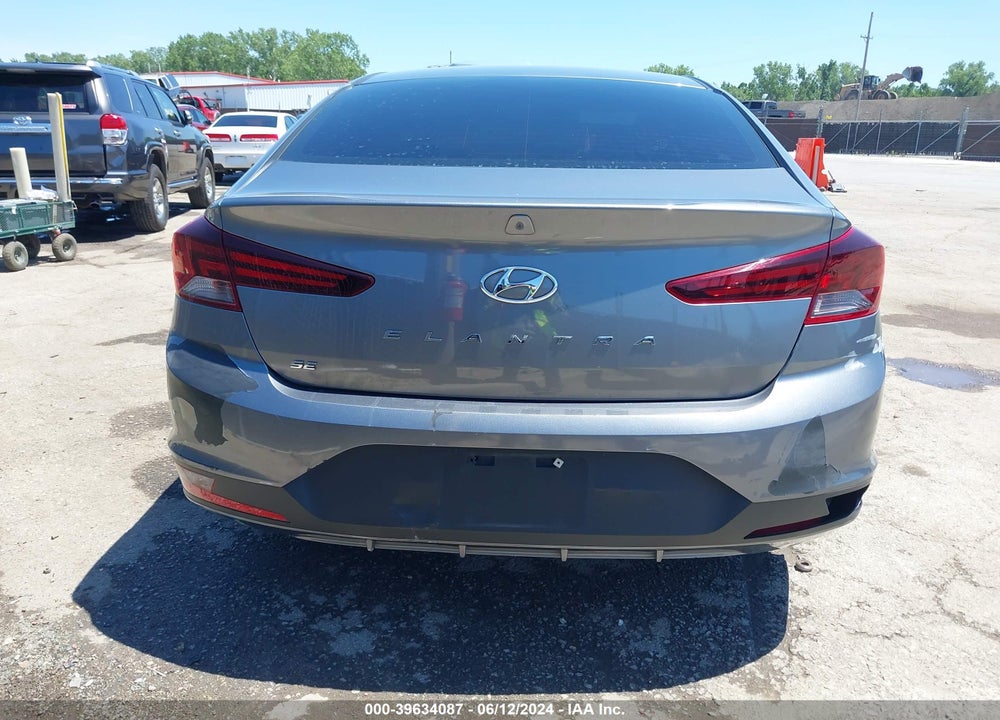 2019 HYUNDAI ELANTRA SE VIN: 5NPD74LF7KH468897