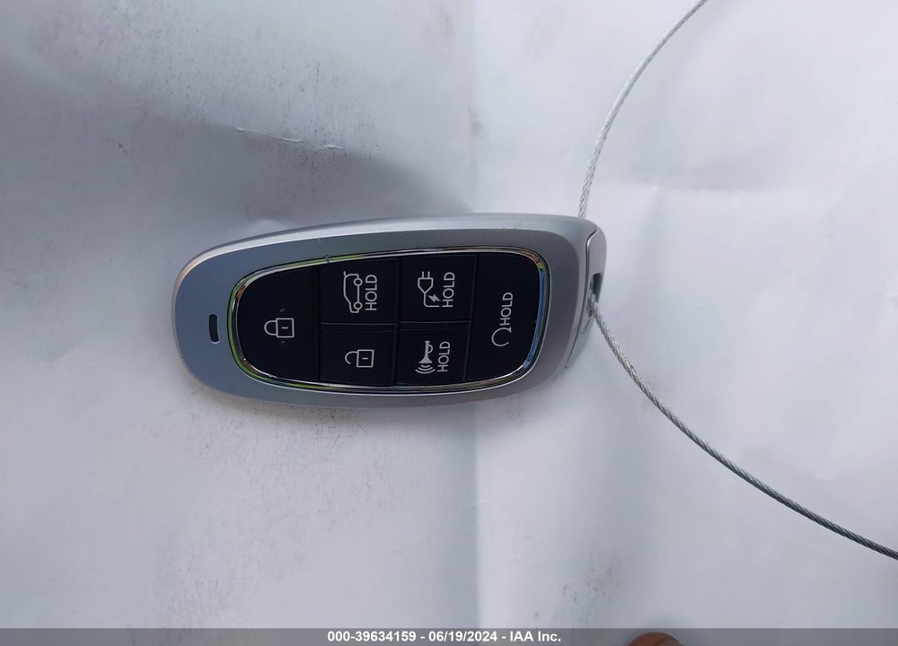 2024 HYUNDAI IONIQ 5 SEL VIN: KM8KNDDF9RU263458