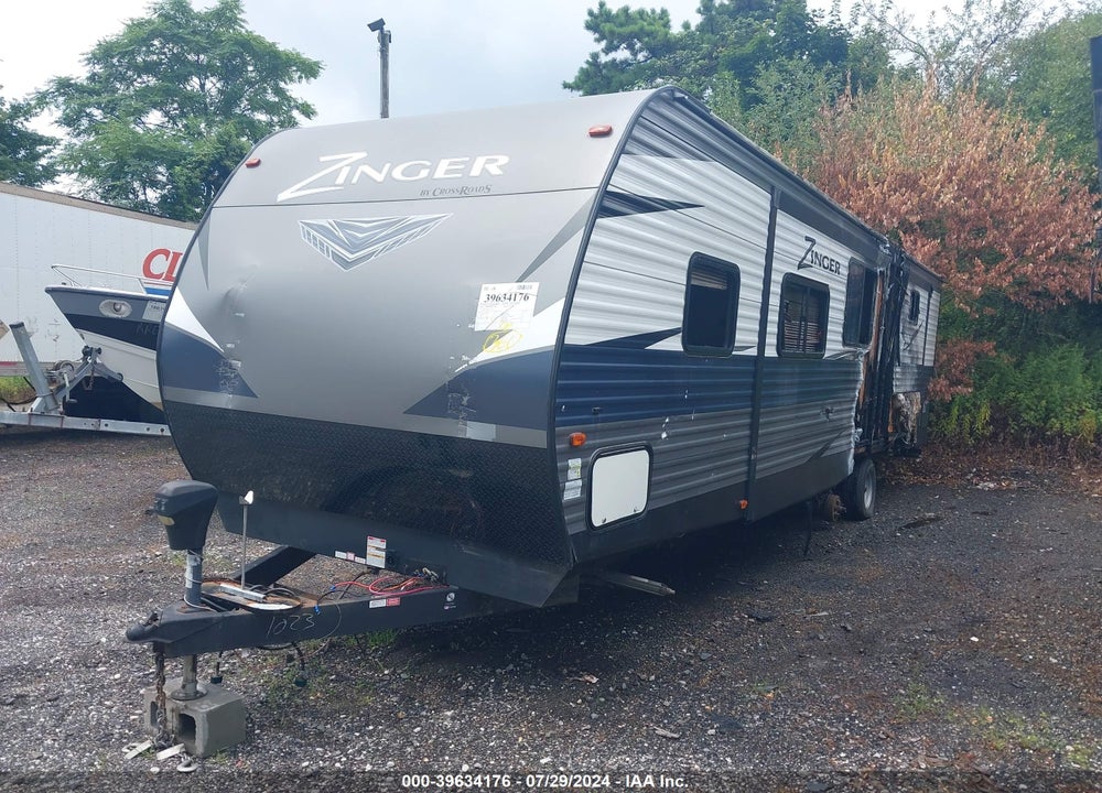 2019 CROSSROADS ZNGER328SB VIN: 4YDT32829KS371023