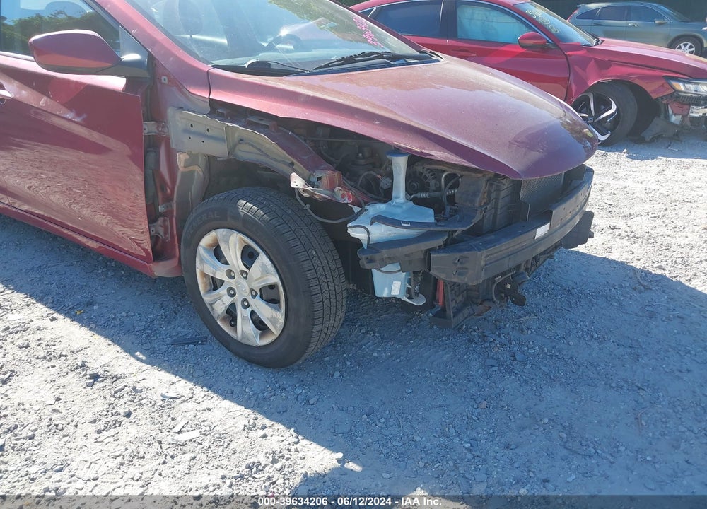 2016 HYUNDAI ELANTRA VIN: 5NPDH4AEXGH715134