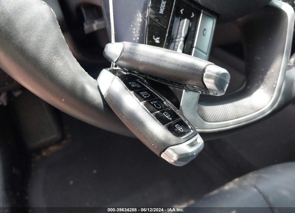 2023 HYUNDAI ELANTRA LIMITED VIN: KMHLP4AG9PU474586