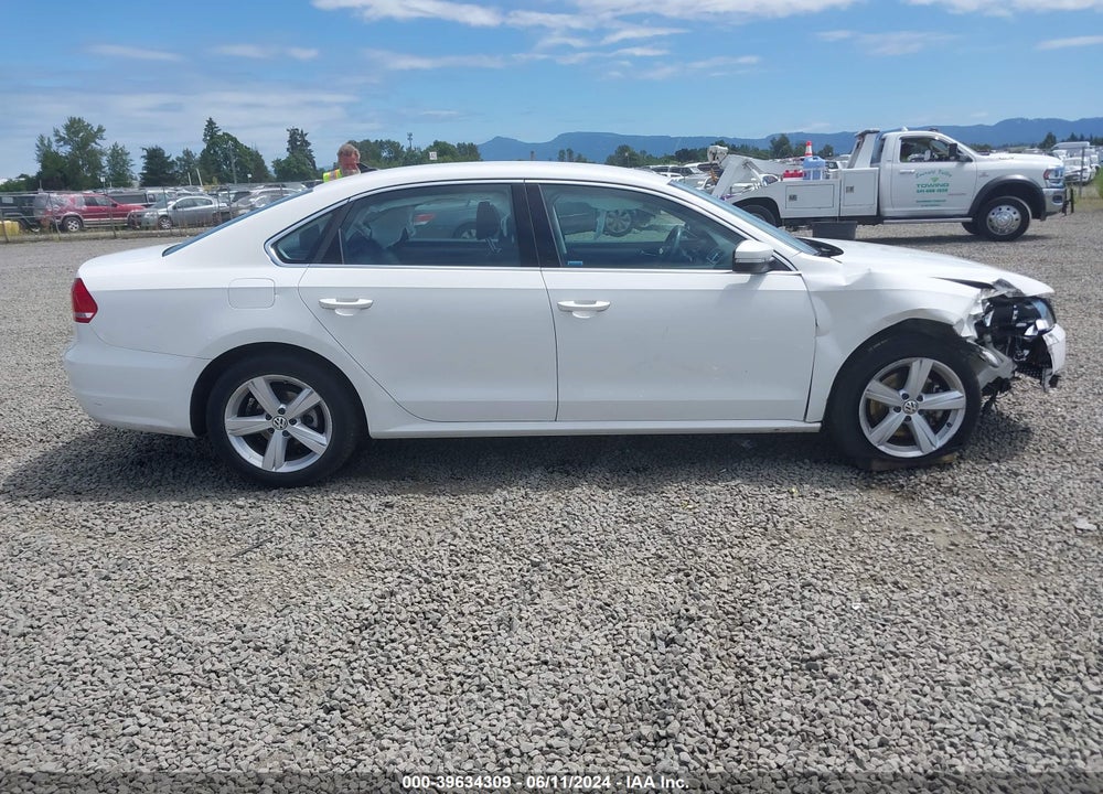 2015 VOLKSWAGEN PASSAT 1.8T SE VIN: 1VWBT7A33FC042703