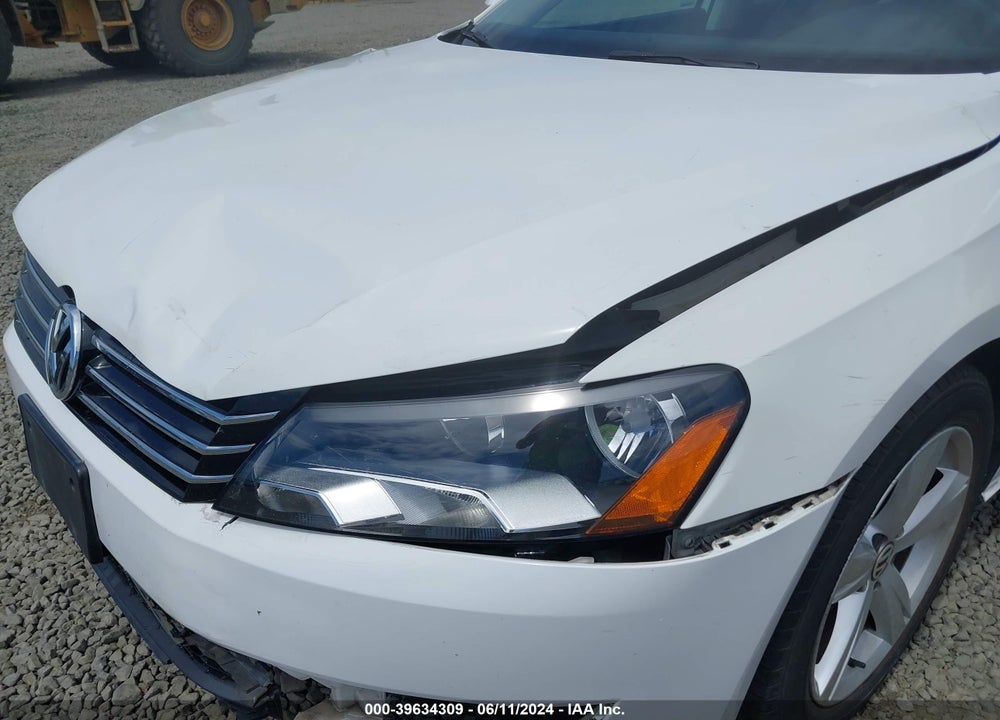 2015 VOLKSWAGEN PASSAT 1.8T SE VIN: 1VWBT7A33FC042703