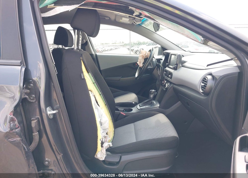 2021 HYUNDAI KONA SEL VIN: KM8K22AA6MU738885