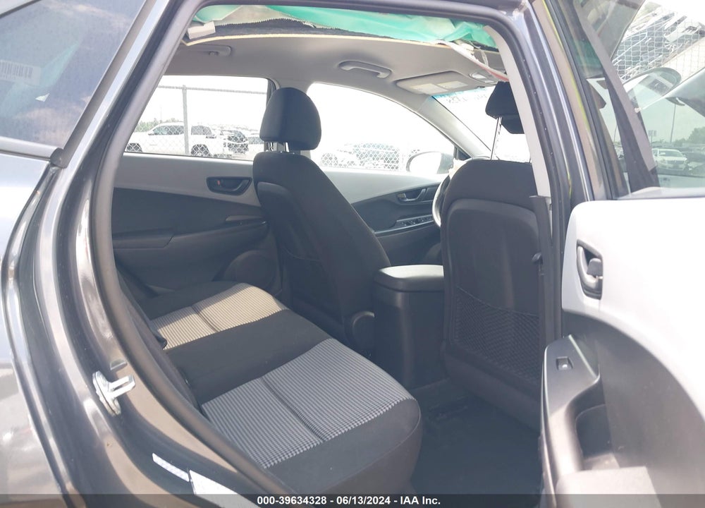 2021 HYUNDAI KONA SEL VIN: KM8K22AA6MU738885