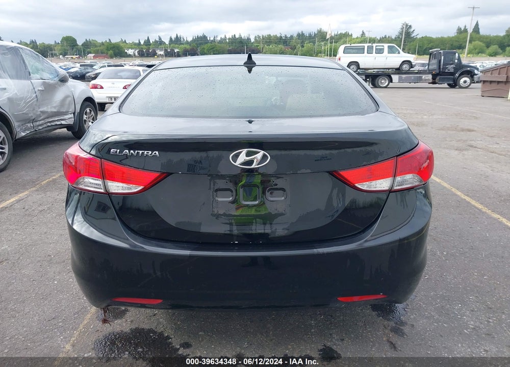 2013 HYUNDAI ELANTRA GLS VIN: KMHDH4AE6DU990948