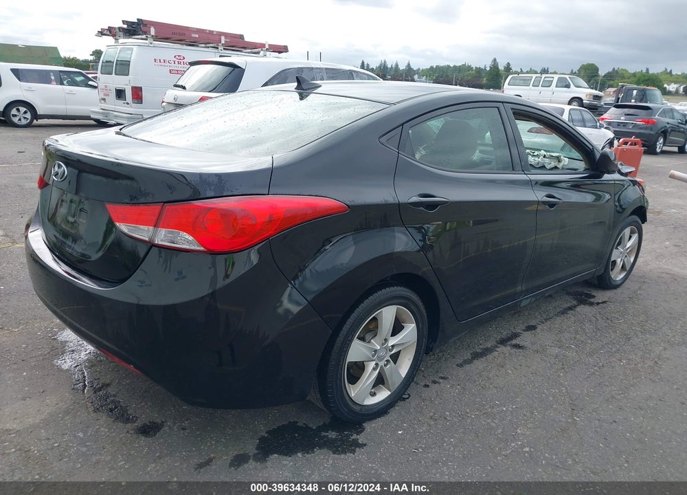 2013 HYUNDAI ELANTRA GLS VIN: KMHDH4AE6DU990948