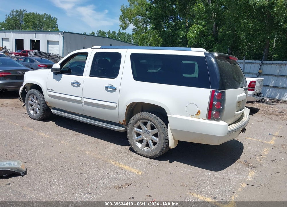 2007 GMC YUKON XL 1500 DENALI VIN: 1GKFK66867J238576