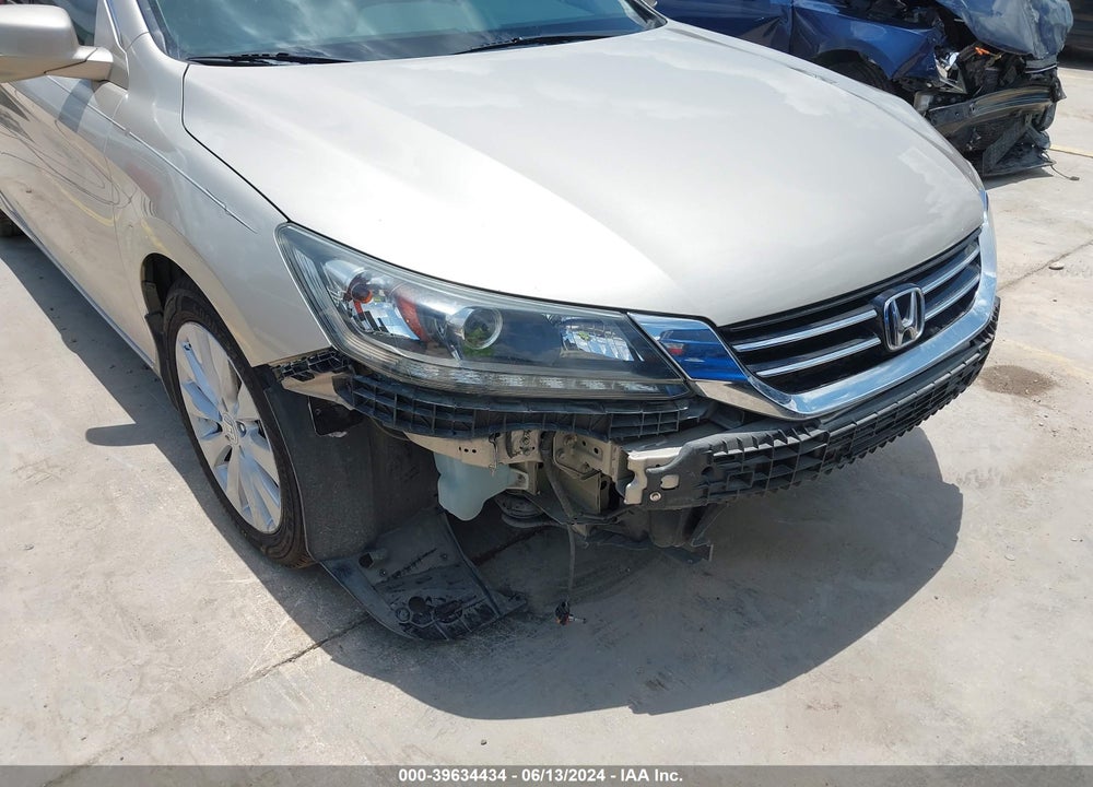 2014 HONDA ACCORD EX-L V-6 VIN: 1HGCR3F84EA039629