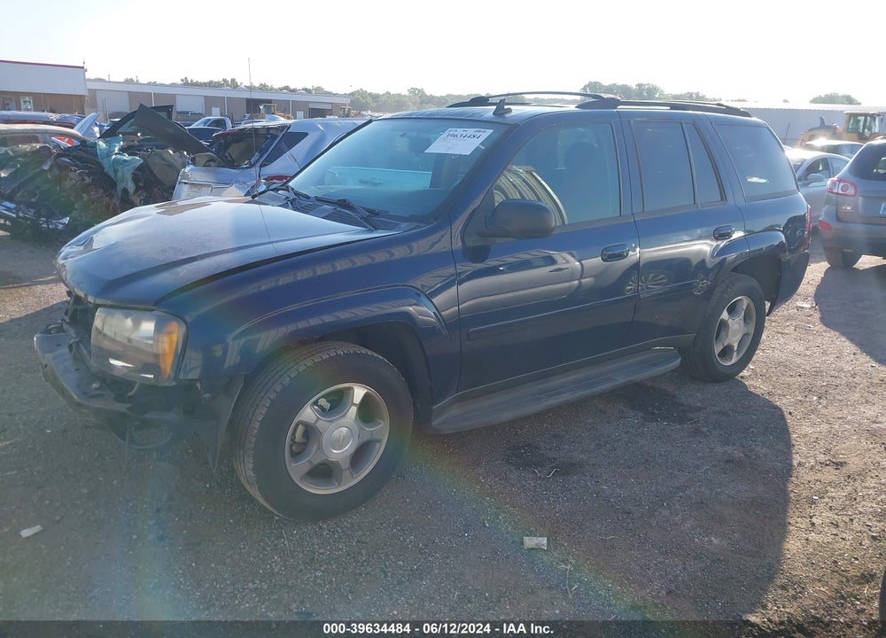 2008 CHEVROLET TRAILBLAZER LT VIN: 1GNDS13SX82254398