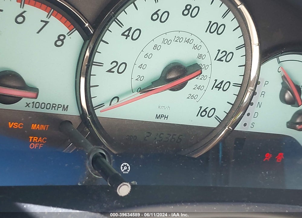 2005 TOYOTA CAMRY SOLARA SLE VIN: 4T1FA38P05U055909